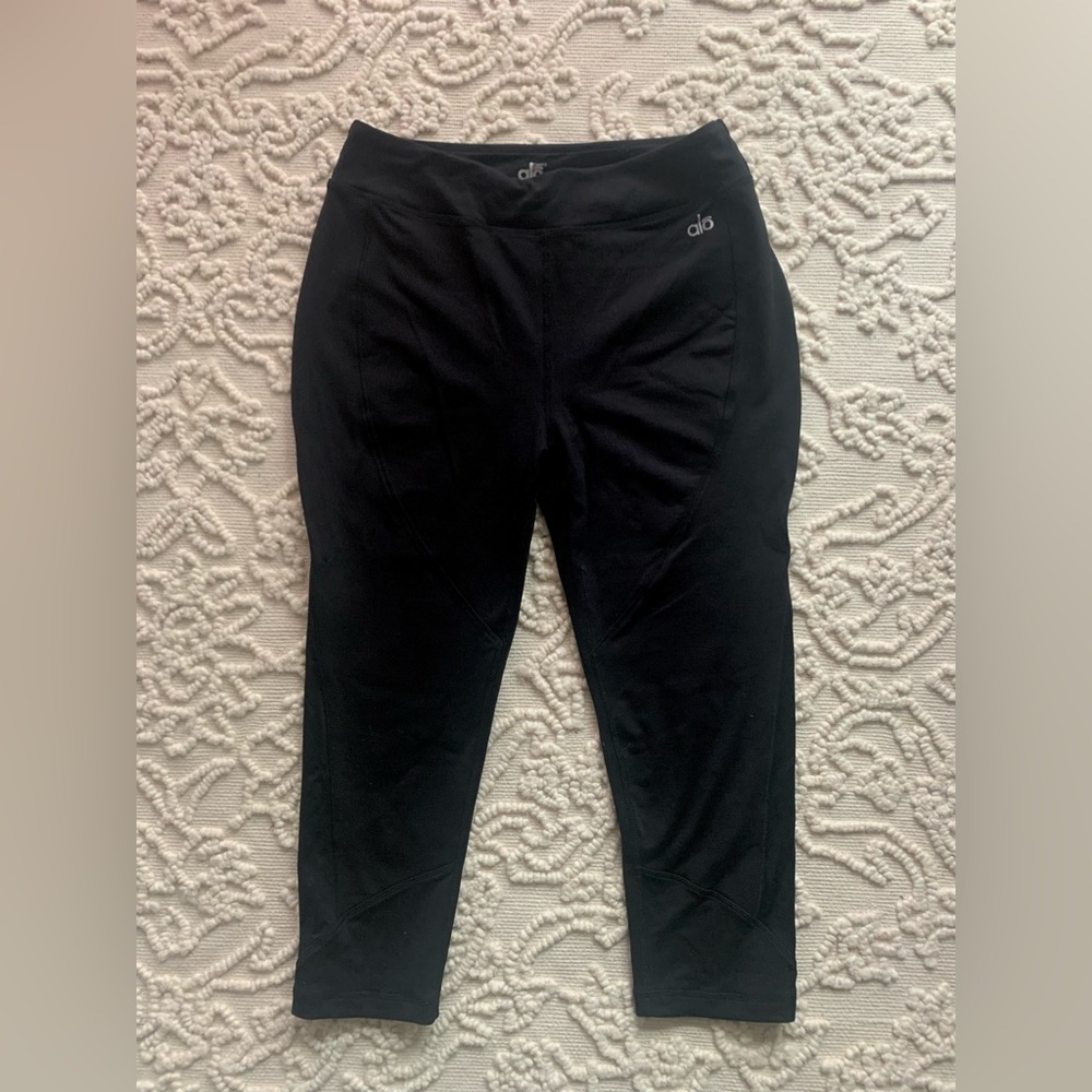 Alo yoga high waist , 3/4 legging in black size small